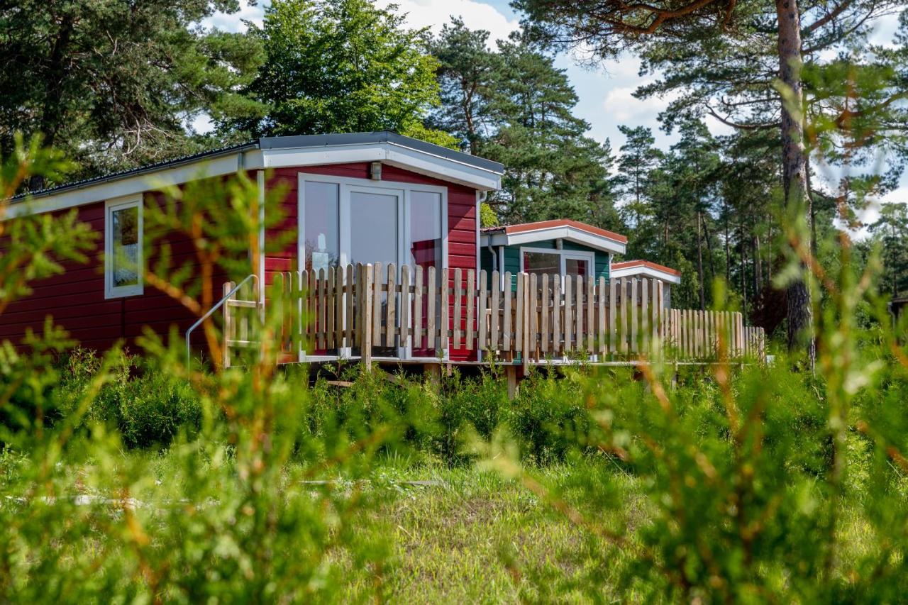 Naturcamping Lueneburger Heide - Chalets & Tiny Haeuser Soltau Exterior photo