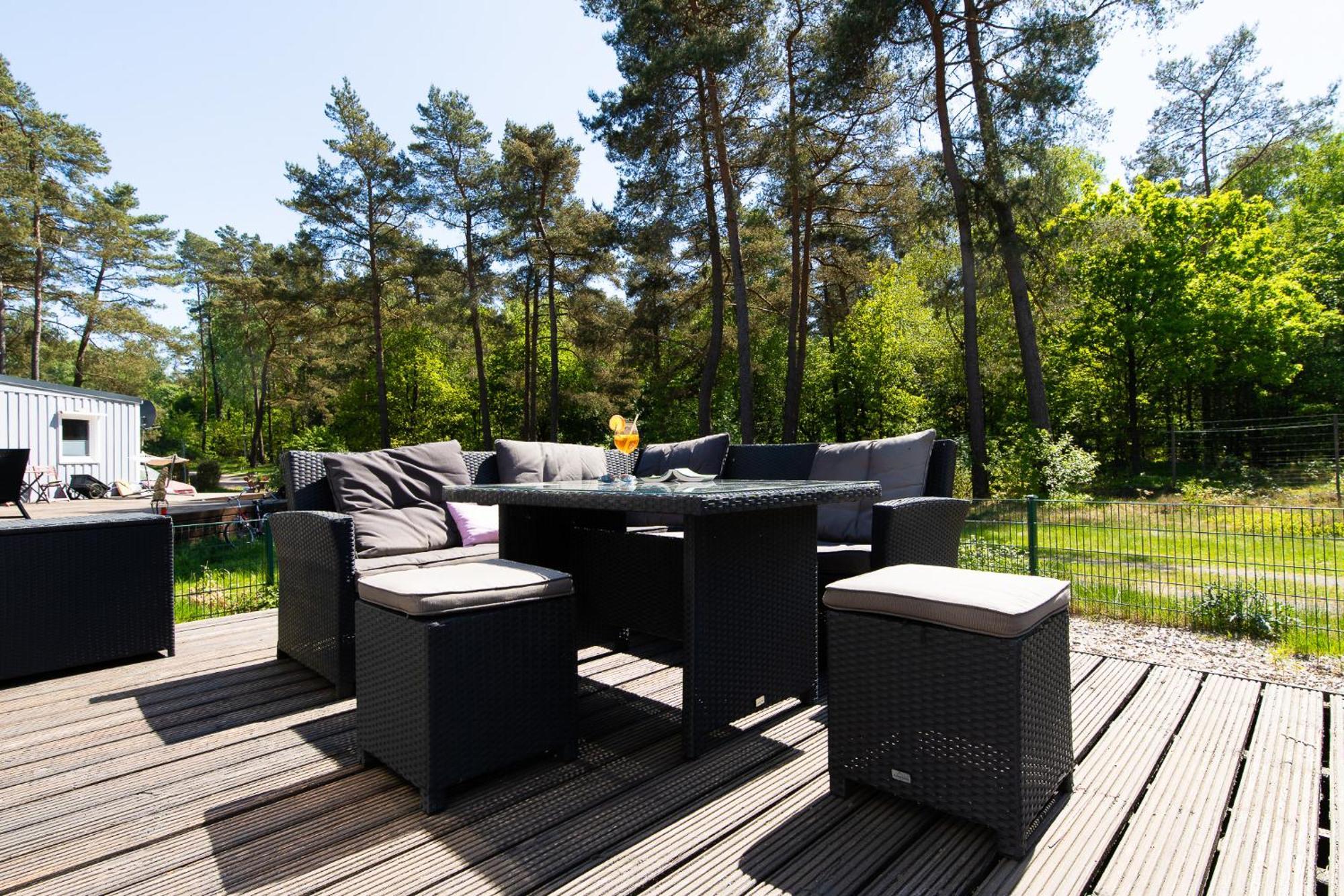 Naturcamping Lueneburger Heide - Chalets & Tiny Haeuser Soltau Exterior photo